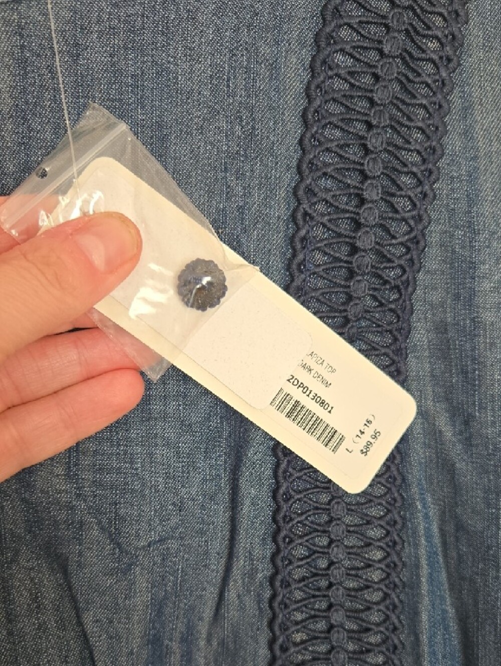 Soft Surroundings NWT Crochet Detail Flowy Denim Blouse Normcore Chic Large - Picture 4 of 7